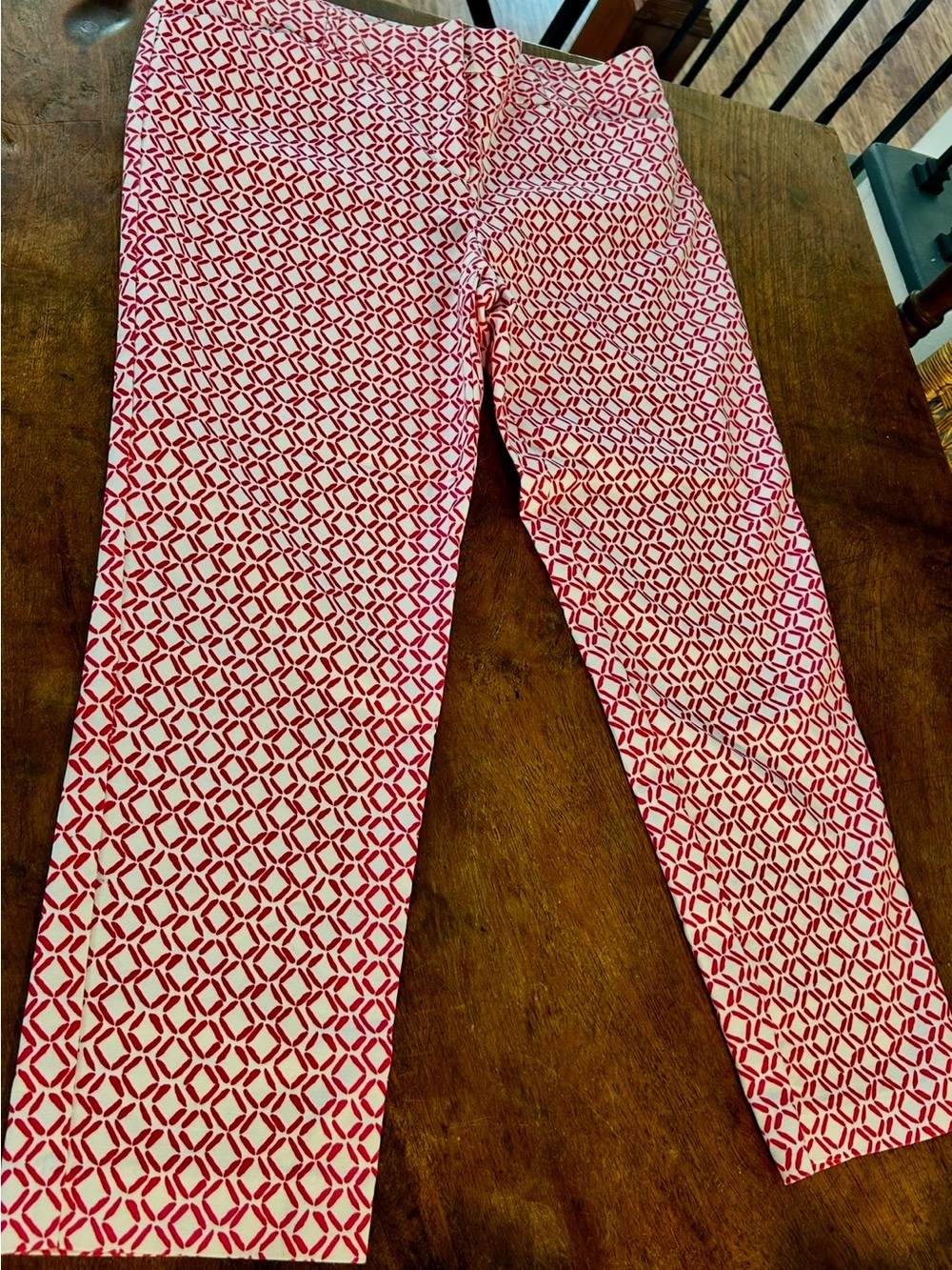 Liz Claiborne Pink and White Geometric Stretch Ankle Pants Size 14